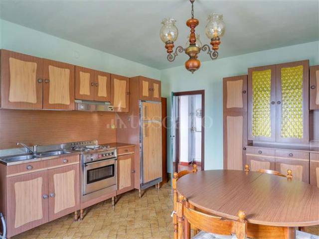 Villa di 180 mq a Centro Cadegliano Viconago