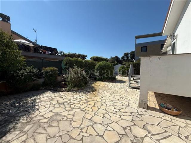Villa di 180 mq a Fregene, Maccarese, Le Vignole Fiumicino