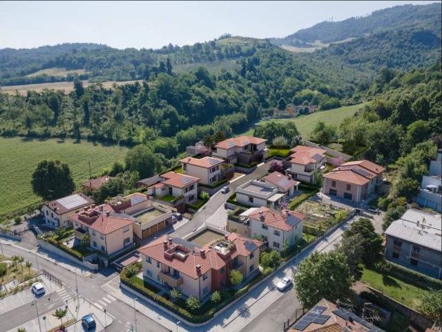 Villa di 185 mq in vendita Vicolo Emilio Salgari, Zola Predosa, Bologna, Emilia Romagna