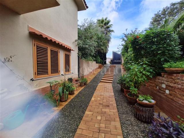 Villa di 190 mq a Uditore, Leonardo Da Vinci Alta, Borgo Nuovo, Castellana Palermo