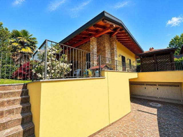 Villa di 190 mq in vendita Via Colombera di Sotto, Cisano Bergamasco, Lombardia