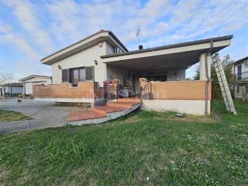 Villa di 200 mq a Campo di Carne, Campoverde, Cogna Aprilia