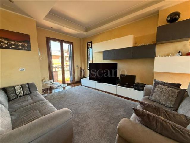 Villa di 200 mq a Fiumicino Paese, Focene, Isola Sacra, Parco Leonardo Fiumicino
