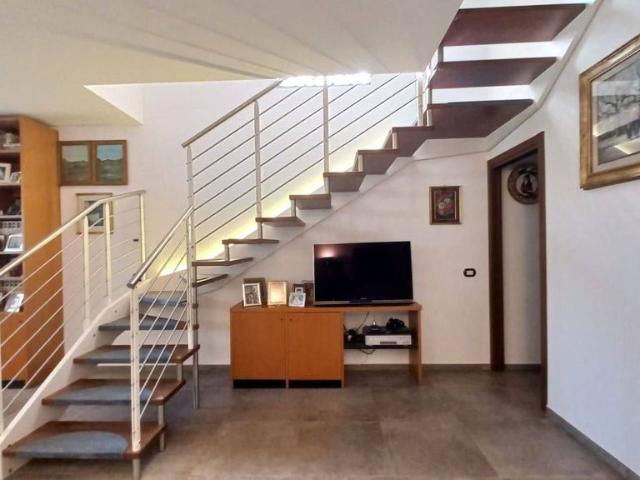 Villa di 200 mq in vendita Medicina, Italia
