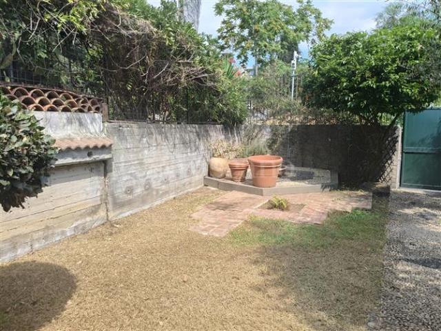 Villa di 226 mq a Vampolieri II Aci Catena
