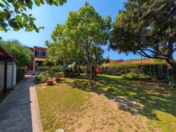 Villa di 240 mq a Axa, Casal Palocco, Infernetto Roma