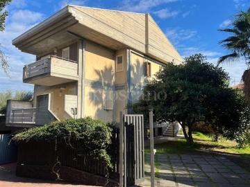 Villa di 250 mq a Carrubazza Motta San Gregorio di Catania