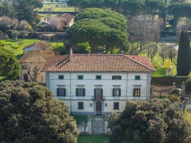 Villa di 2500 mq in vendita Via di Titignano, 2, Cascina, Pisa, Toscana