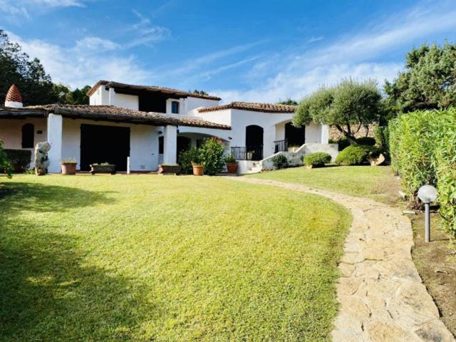 Villa di 250 mq in vendita via della Bolina, Arzachena, Sardegna