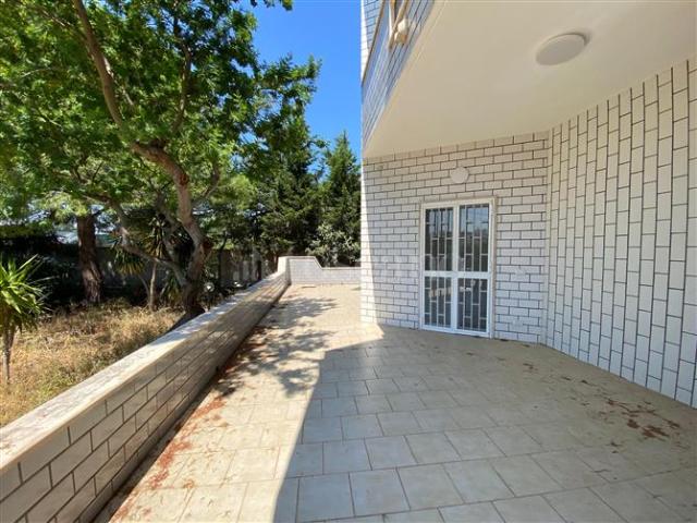 Villa di 260 mq a Fesca, San Girolamo Bari