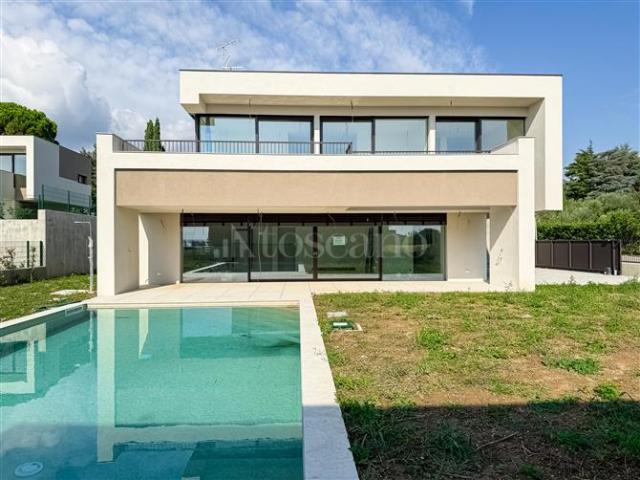 Villa di 292 mq a Moniga del Garda