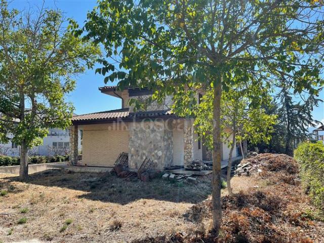 Villa di 300 mq a Antrosano Avezzano
