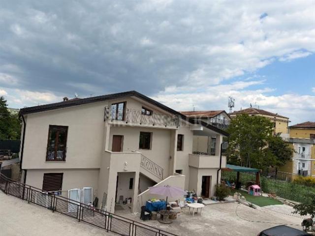 Villa di 300 mq a Centro Potenza
