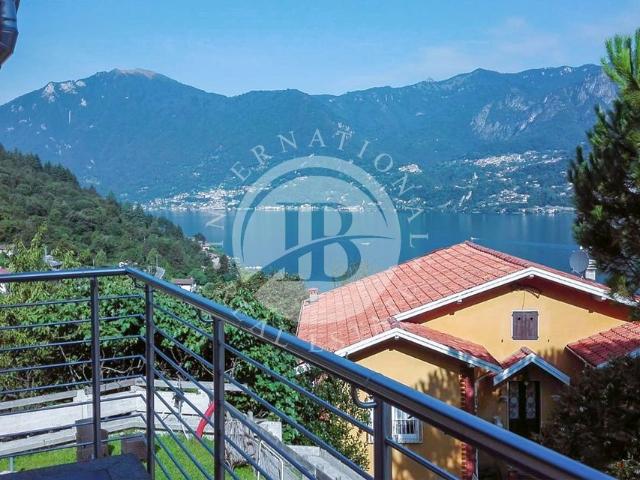 Villa di 310 mq in vendita Osteno, Italia