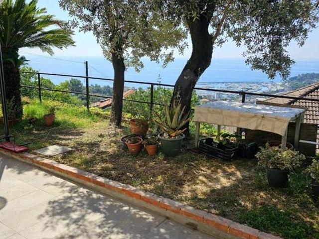 Villa di 320 mq in vendita Via Nuova Castagnabuona, Varazze, Liguria