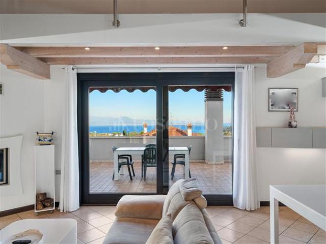 Villa di 350 mq a Barcuzzi Lonato del Garda