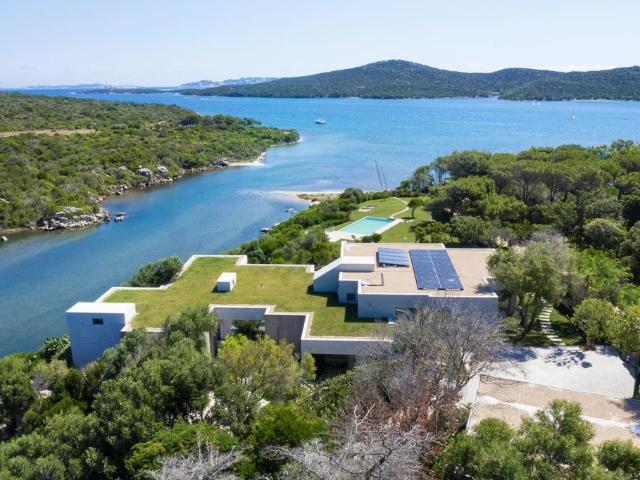 Villa di 350 mq in affitto Coluccia, Santa Teresa Gallura, Sassari, Sardegna