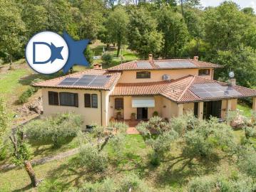 Villa di 350 mq in vendita Via della Maulina, 3391/A, Lucca, Toscana