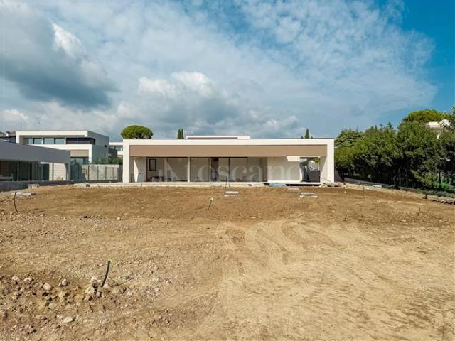 Villa di 362 mq a Moniga del Garda