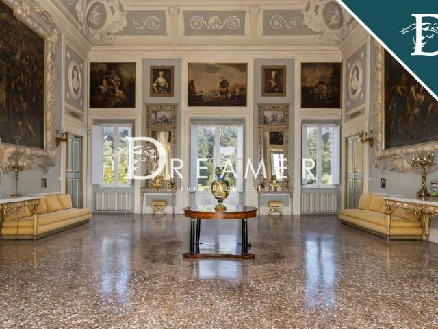 Esclusiva villa di 3200 mq in vendita Via del Giardinetto, 57, 55012, Capannori, Toscana