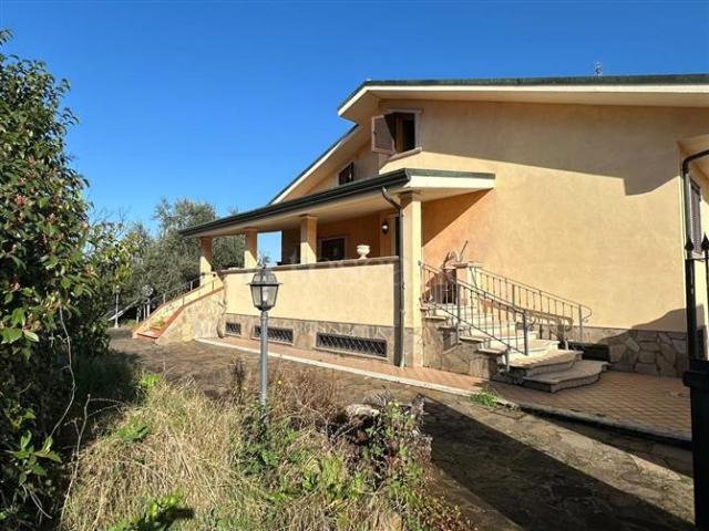 Villa di 370 mq a Alessandrino, Tor Sapienza, Torre Maura Roma