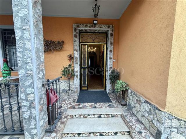 Villa di 370 mq a Rezzato