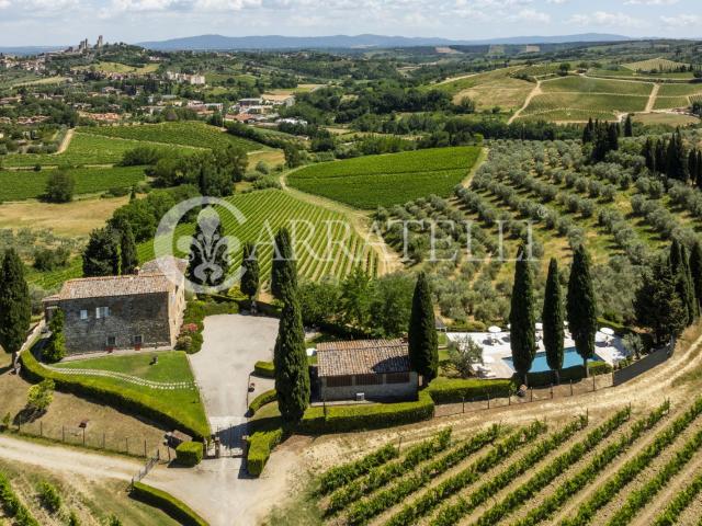 Villa di charme con dependance e vista su San Gimignano 500m² San Gimignano