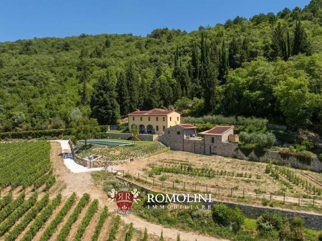 Villa DI Lusso Con Piscina Panoramica In Vendita A Fiesole 440m² Fiesole