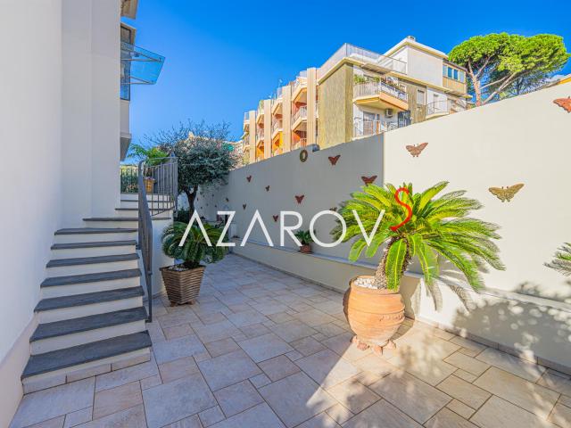 Villa di lusso fronte mare a Sanremo 585m² Sanremo