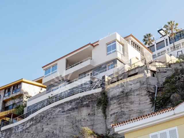 Villa Dictador El >Sauzal