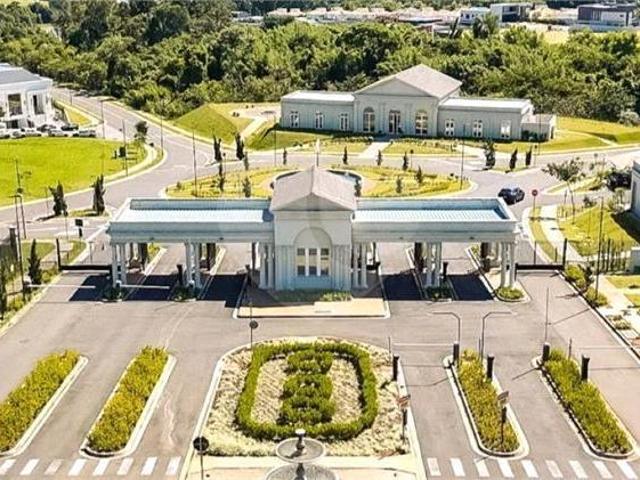 Villa dos Pinheiros Condomínio de Alto Padrão Lote com 607 m²