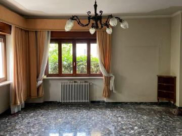 Villa Elegant with garden few kilometers from Verona city Grezzana