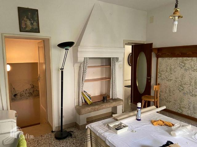 Villa Elegant with garden few kilometers from Verona city Grezzana