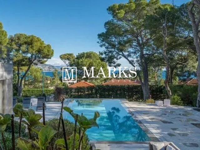 Villa élégante avec vue panoramique sur la mer à Saint Jean Cap Ferrat