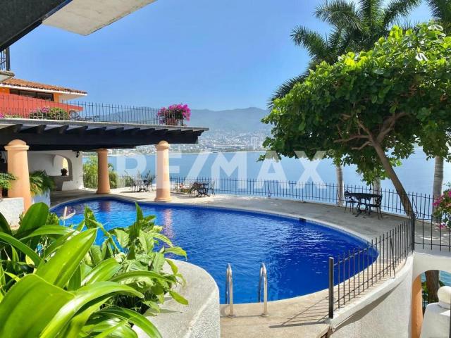 VILLA EN VENTA