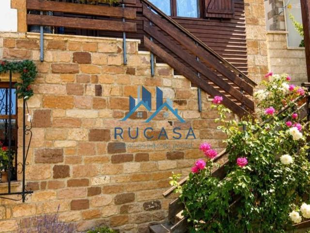 Villa en venta CAMPOO DE ENMEDIO
