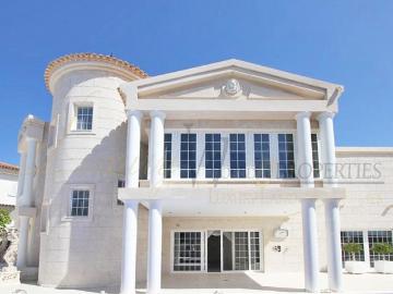Villa en venta Costa Adeje
