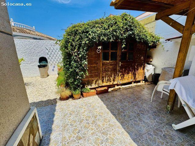 Villa en Venta en Torrevieja, Alicante