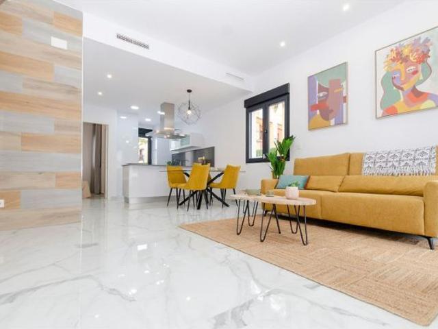Villa en Venta en Torrevieja, Alicante