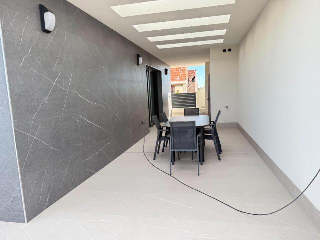 Villa en venta en Torrevieja Alicante