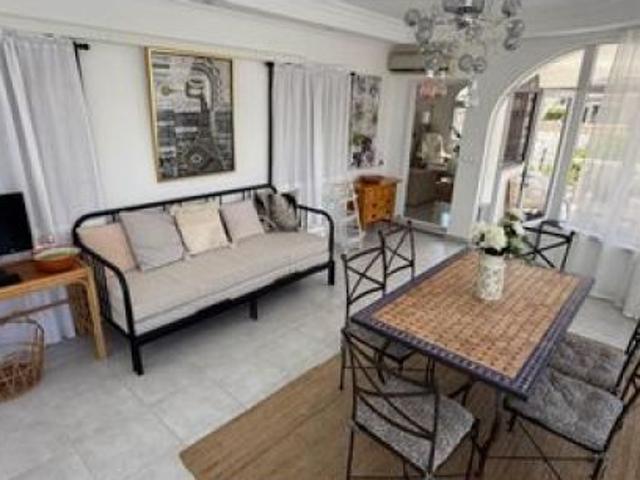 villa en Venta en Torrevieja. ETRV T9701