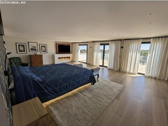 Villa en Venta en Valdemorillo de la Sierra, Madrid