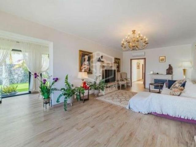 villa en Venta en Adeje. UEBZ T1374