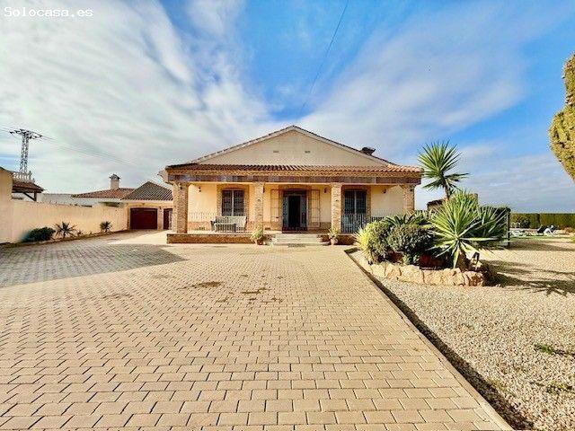 Villa en Venta en Avileses, Murcia