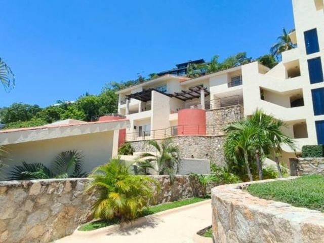 VILLA EN VENTA EN BRISAS DEL MARQUÈS