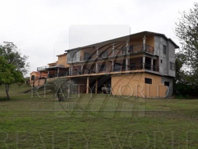 003 00069 QV Villa en Venta en Cadereyta Jimenez, N.L