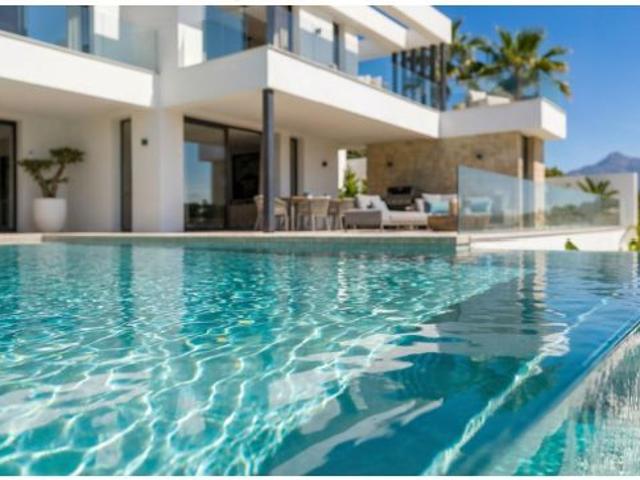 Villa en Venta en Calpe, Alicante