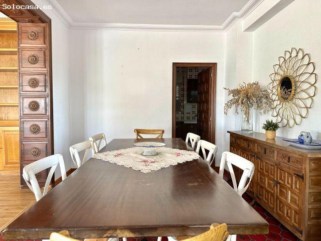 Villa en Venta en Caserío El Campello, Alicante
