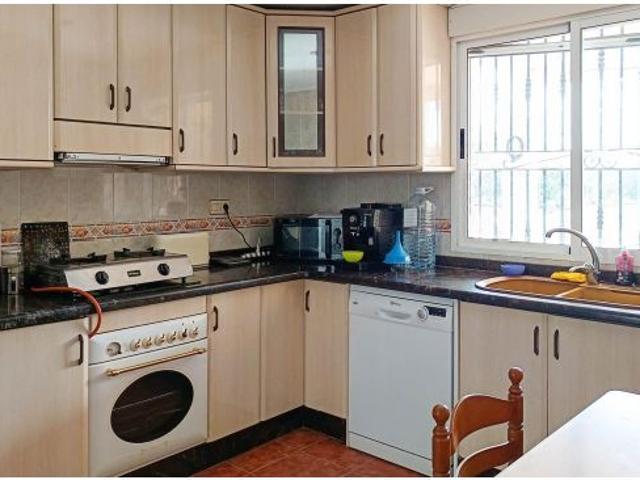 Villa en Venta en Crevillente, Alicante