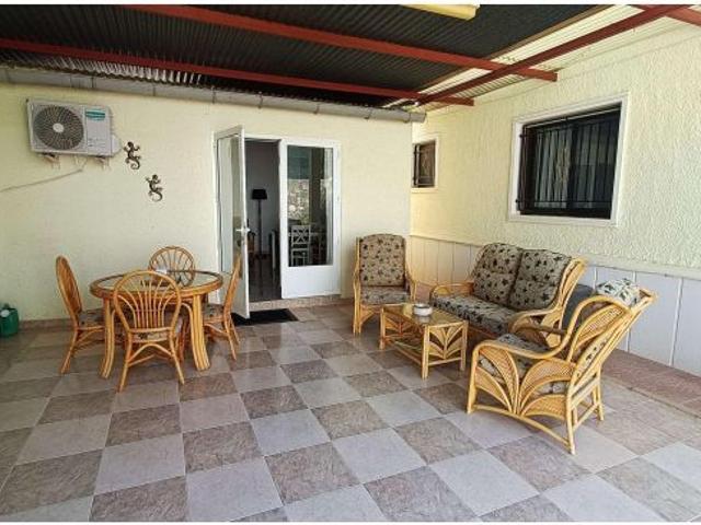 Villa en Venta en Crevillente, Alicante